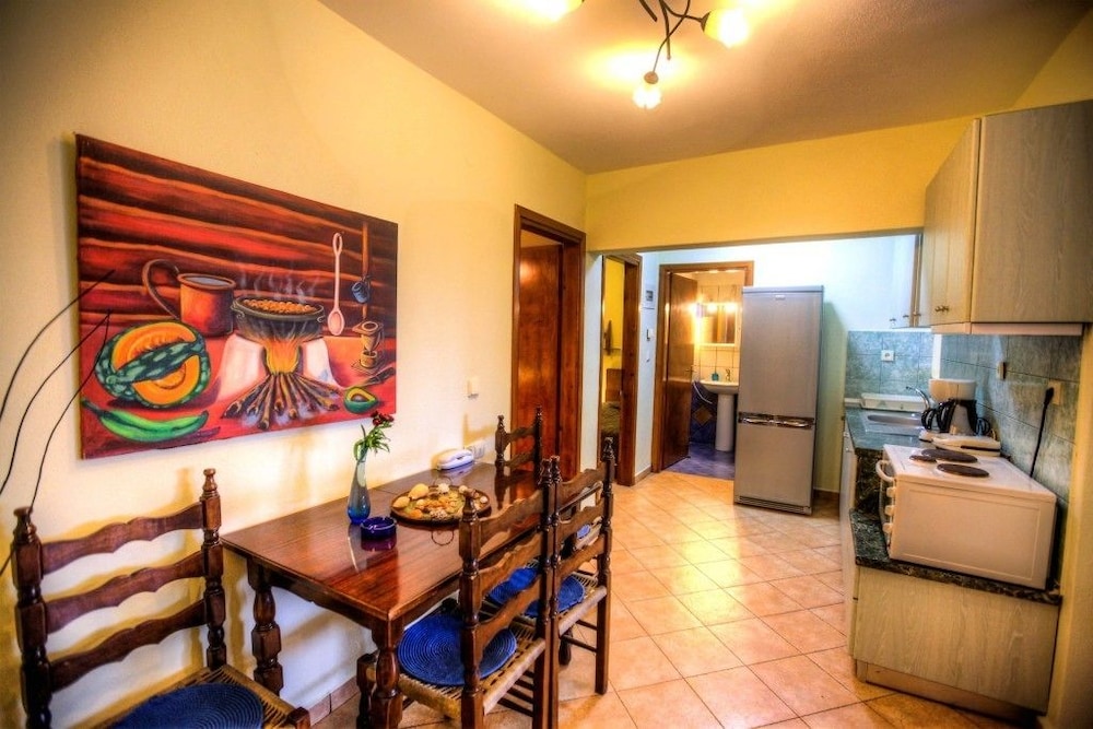 Family Apartment, 2 Bedrooms photo 2