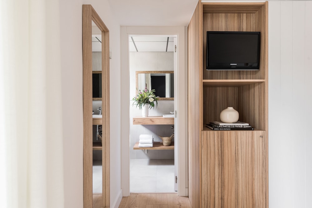 Standard Double Room, Terrace - Photo 6