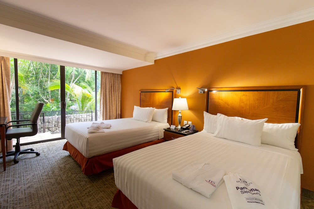 Executive Room, 2 Double Beds