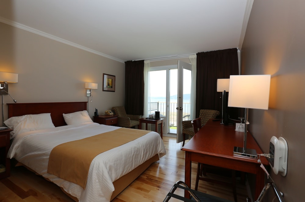 Classic Room, 1 Queen Bed (Forest view) photo 2