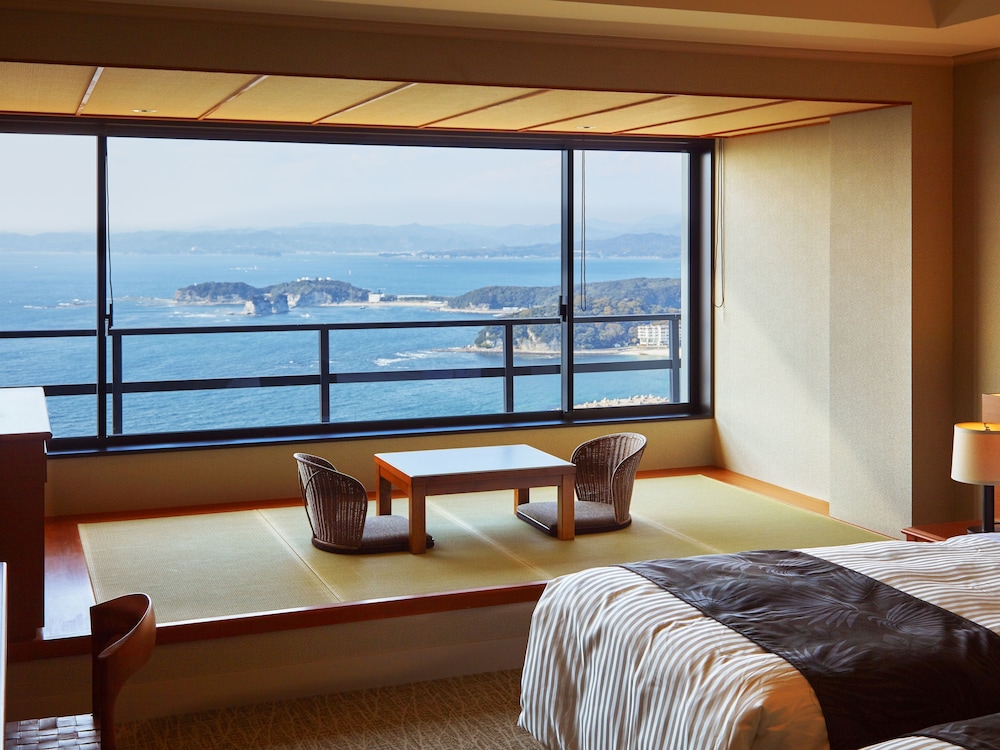Ocean View Vista Luxury Twin on Third floor, Halfboard with Italian Dinner, Non Smoking