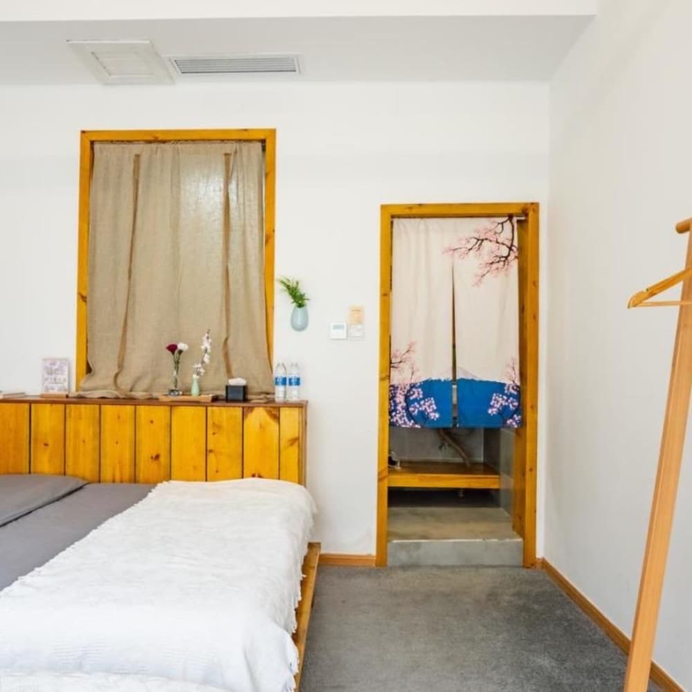 Standard Twin Room (Mainland Chinese Citizen Only)