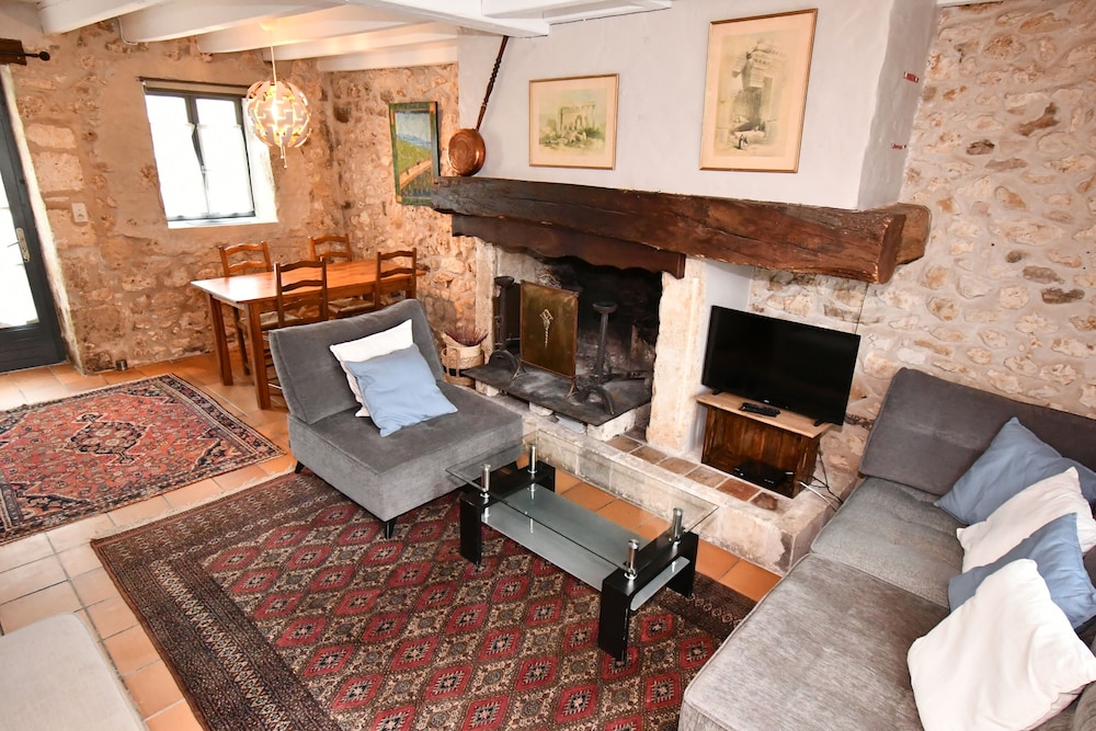 House (Figuier) photo 1