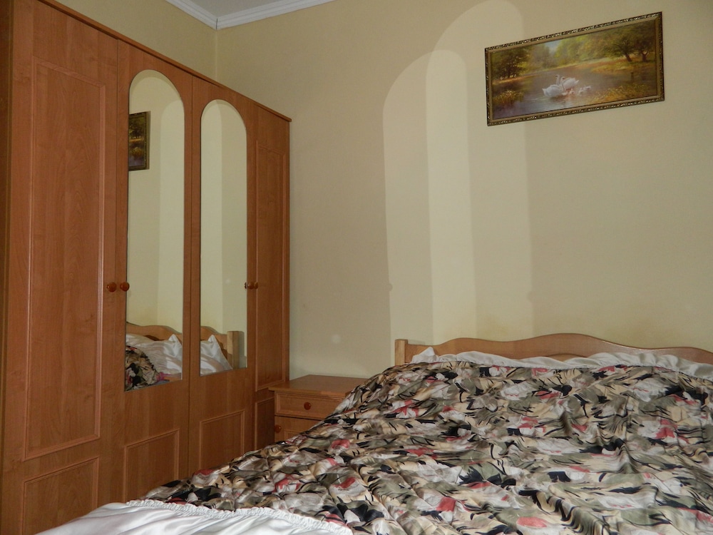 Economy Double Room photo 2