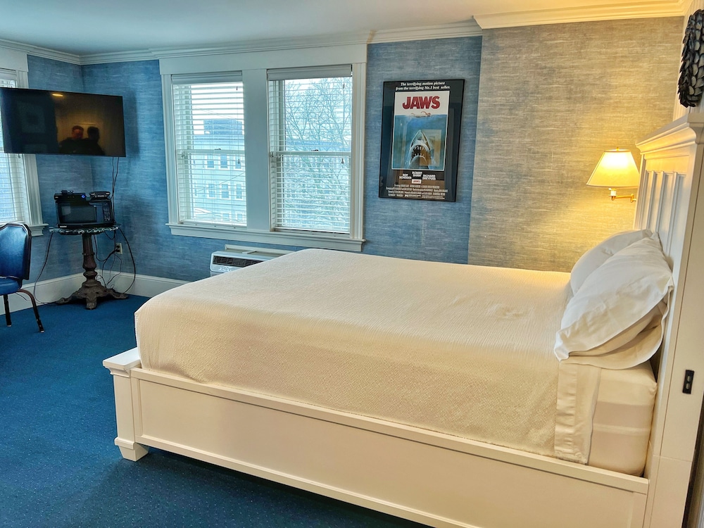 Premier Room, 1 Queen Bed, Ocean View, Oceanfront photo 2