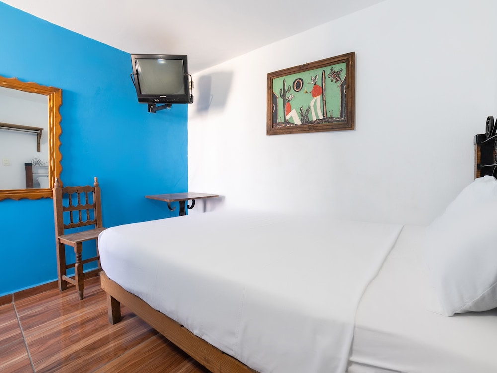 Standard Room - Photo 1