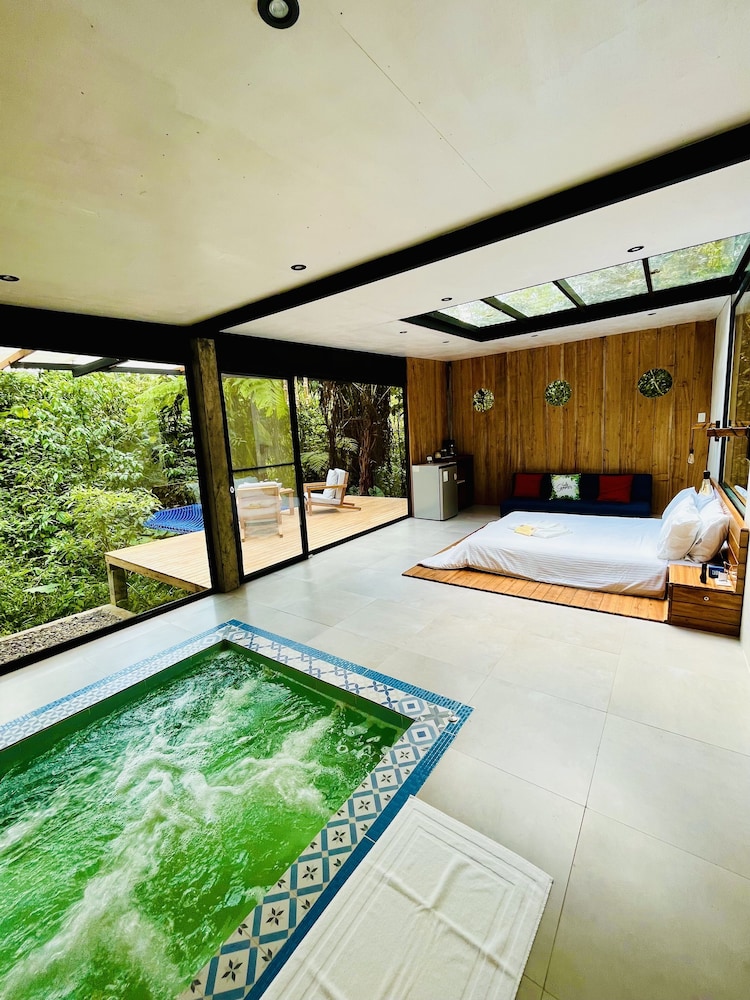 Luxury Cabin photo 1