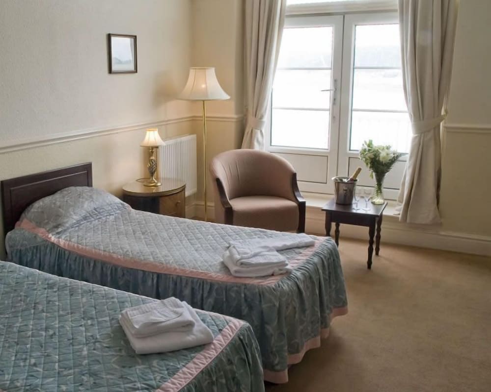 Standard Twin Room, Sea View - Photo 5