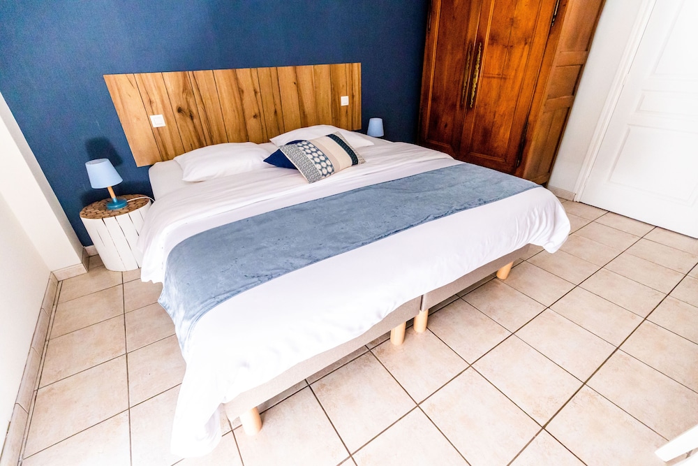 Double or Twin Room, Garden View, Ground Floor photo 1