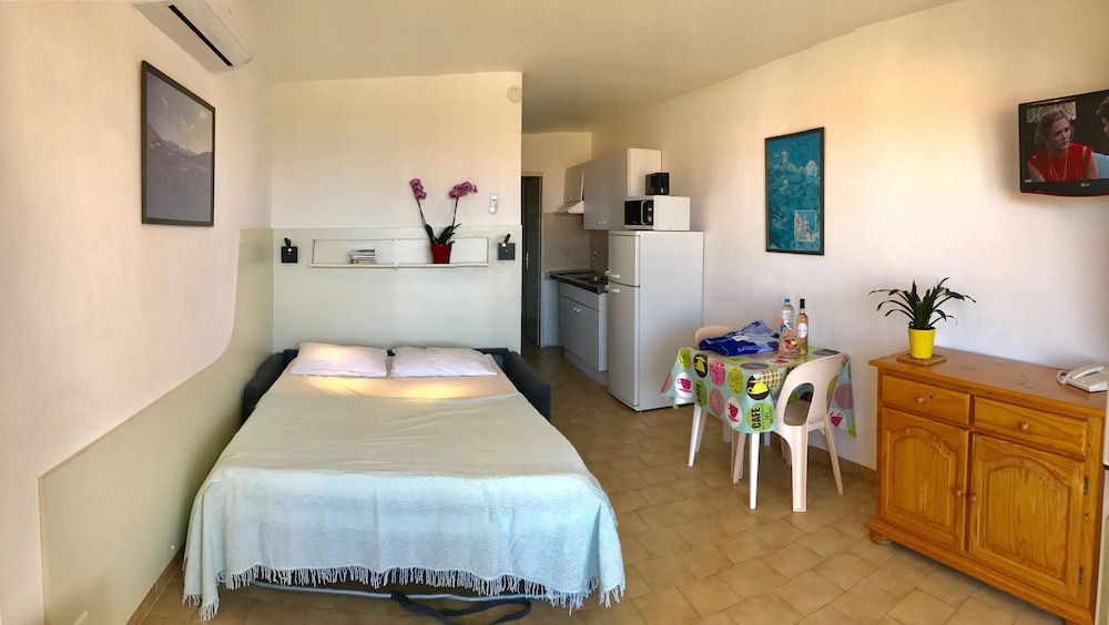 Room photo 3