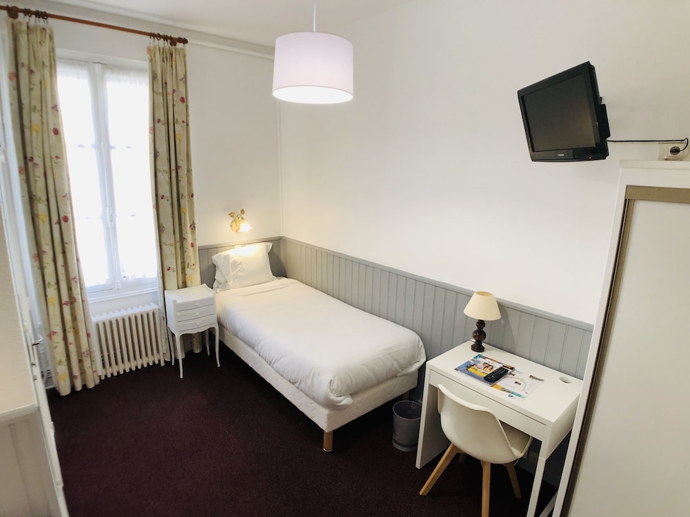 Standard Twin Room photo 3