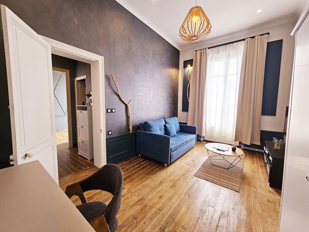 Premium Apartment (Apt 22) photo 3