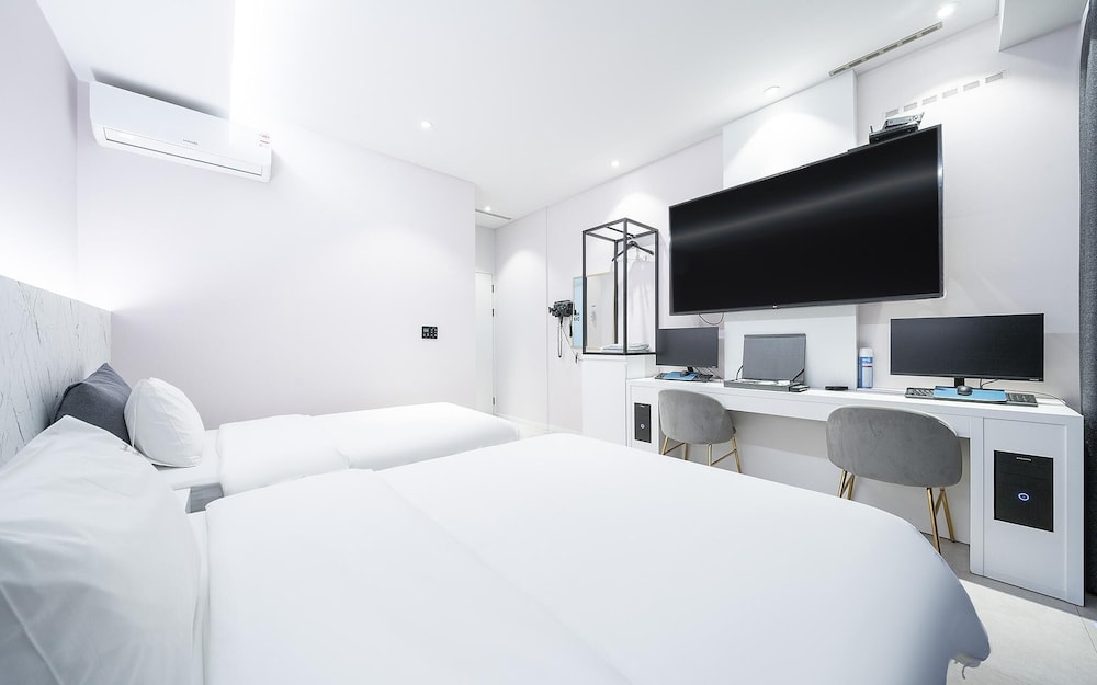 Room (Ocean View Twin Room (double bed sing) photo 2