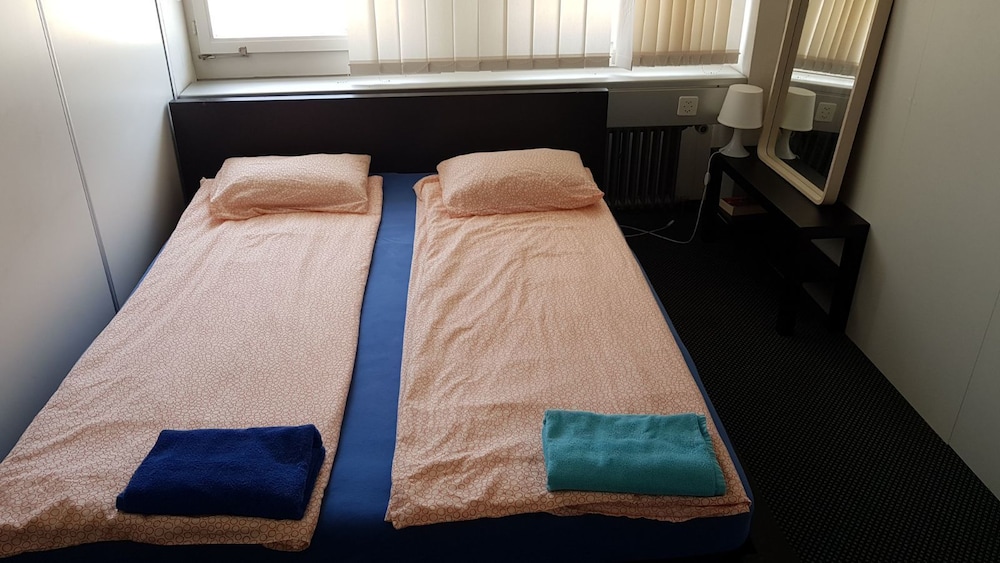Economy Double Room (11)