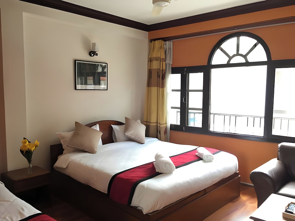 Economy Room