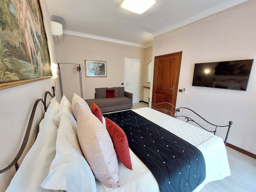 Deluxe Double Room photo 1