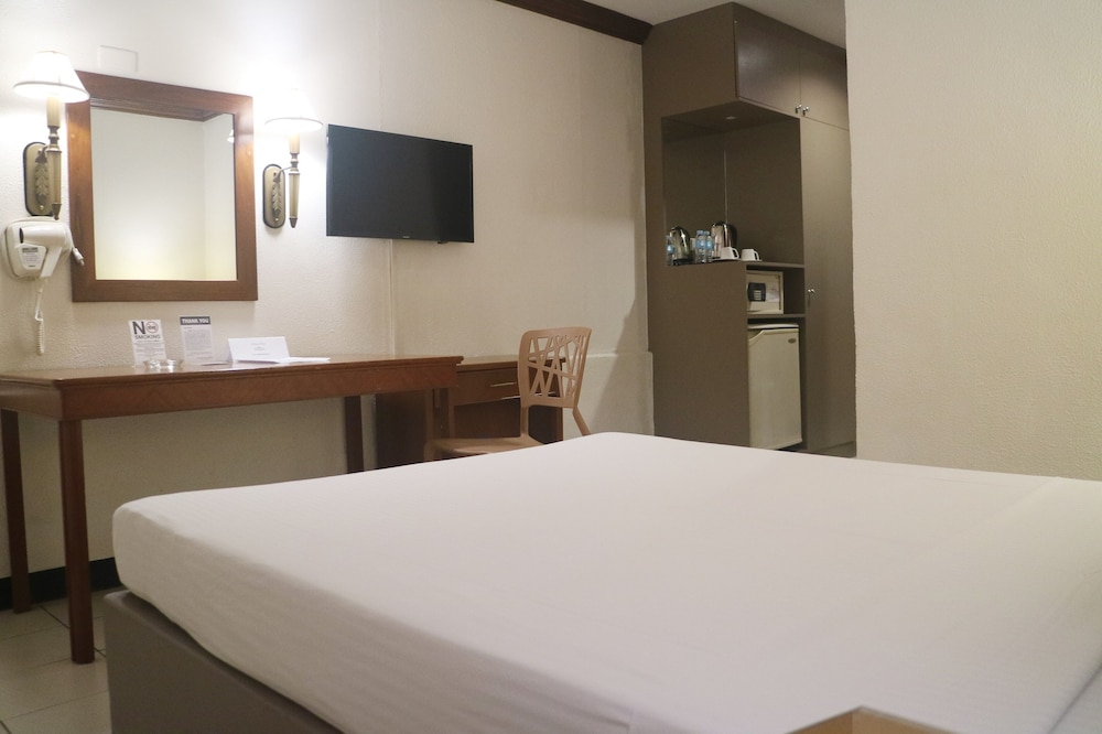 Regular Room (1 Bed) - Photo 4