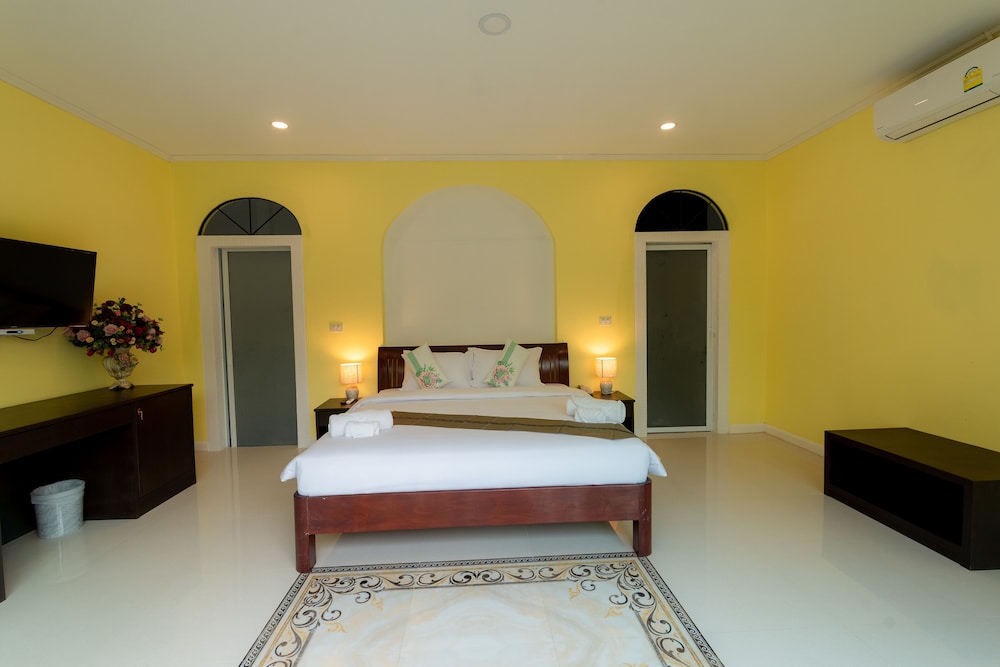 Premium House photo 1