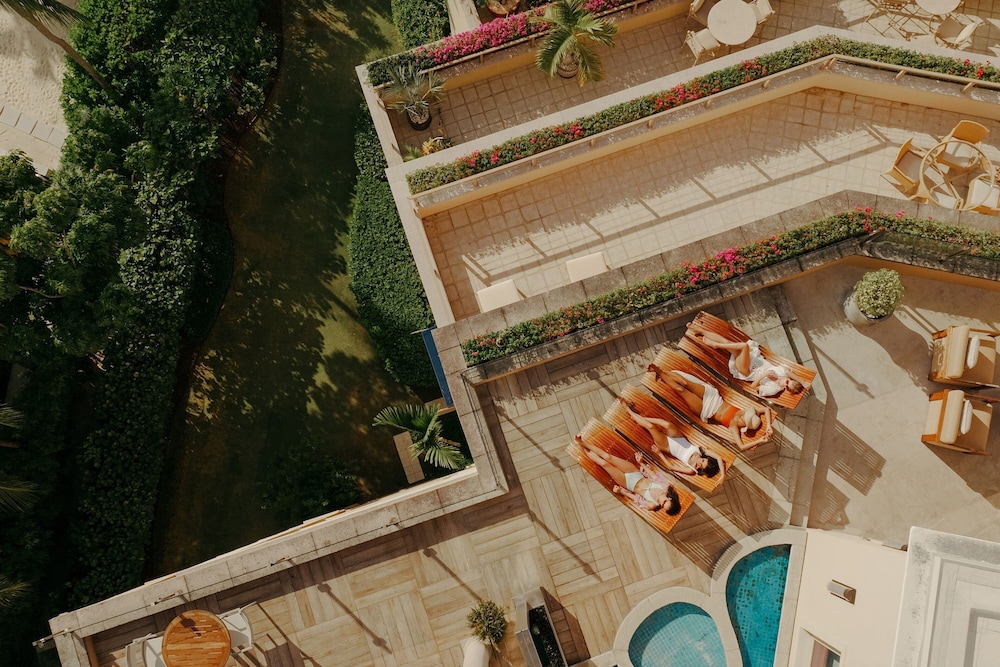 Suite, 3 Bedrooms (Oceanfront) - Photo 3