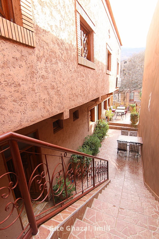 Panoramic Quadruple Room photo 3