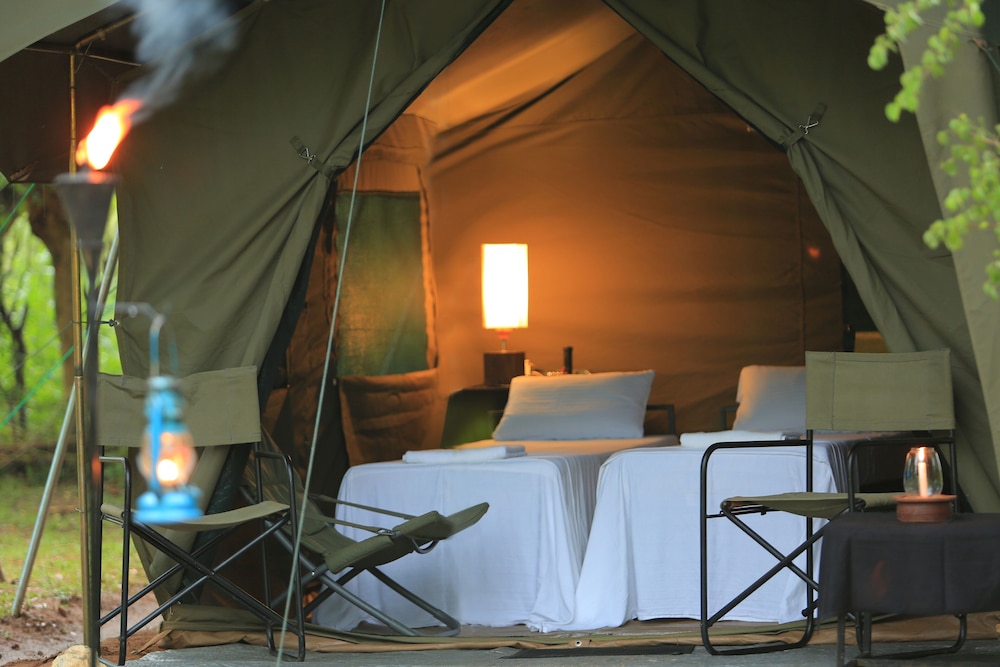 Glamping bordering Yala with a Guided Safari photo 1