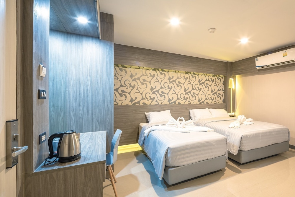 Triple Room with Balcony photo 3