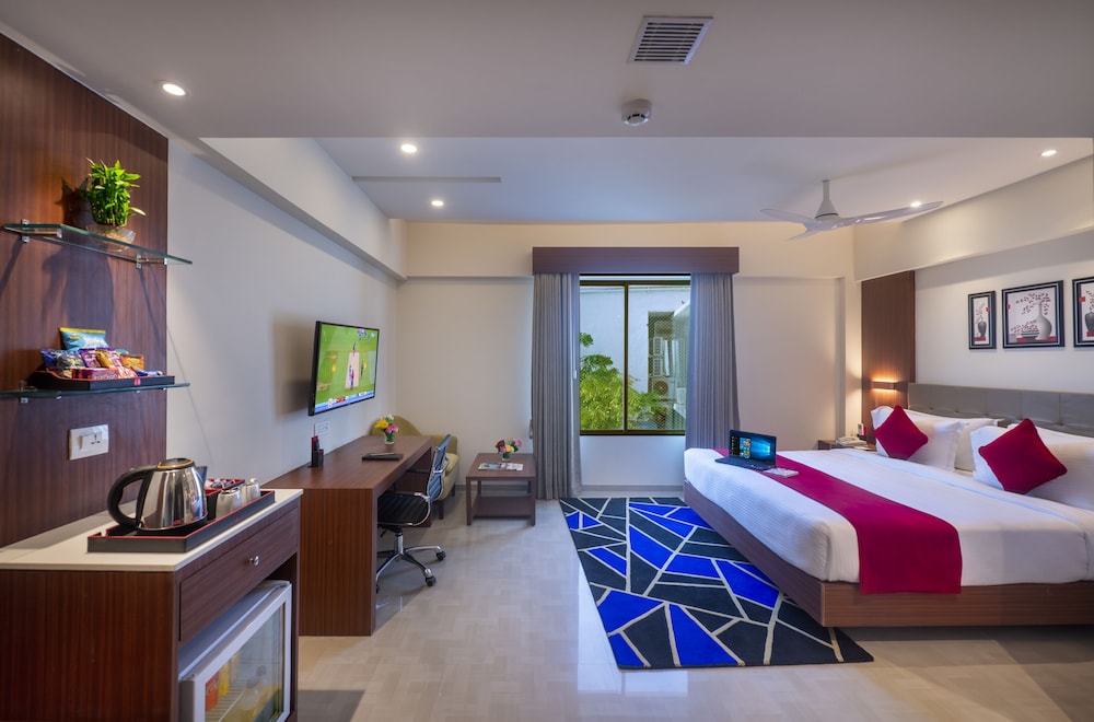 Deluxe Double Room - Photo 1