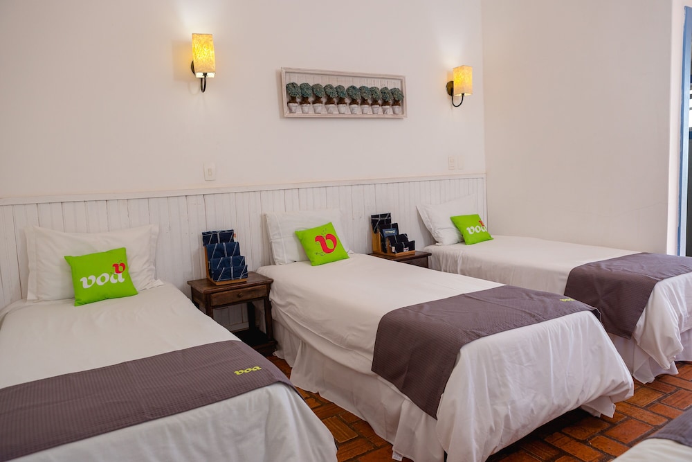 Standard Quadruple Room - Photo 2