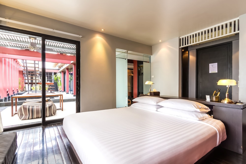 Deluxe Double Room, Canal View photo 2