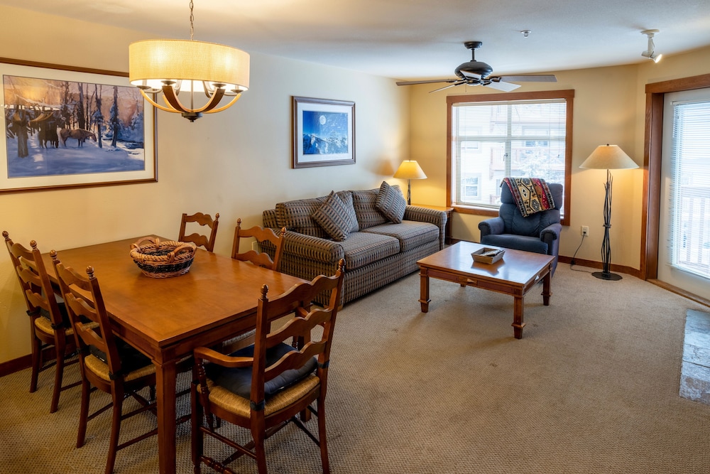 Condo, 1 Bedroom