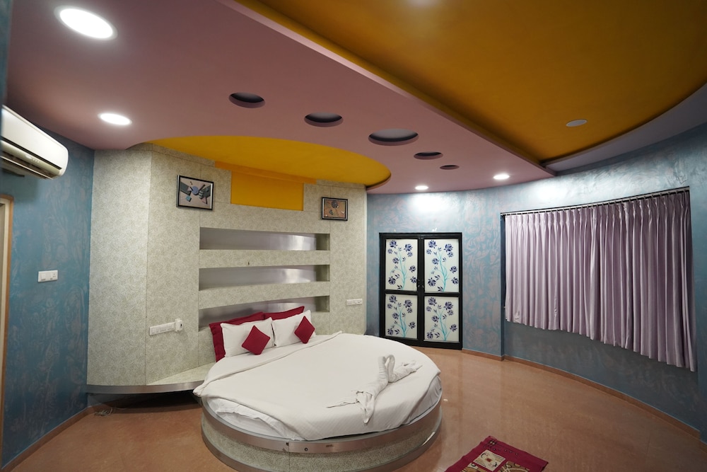 Honeymoon Double Room - Photo 2