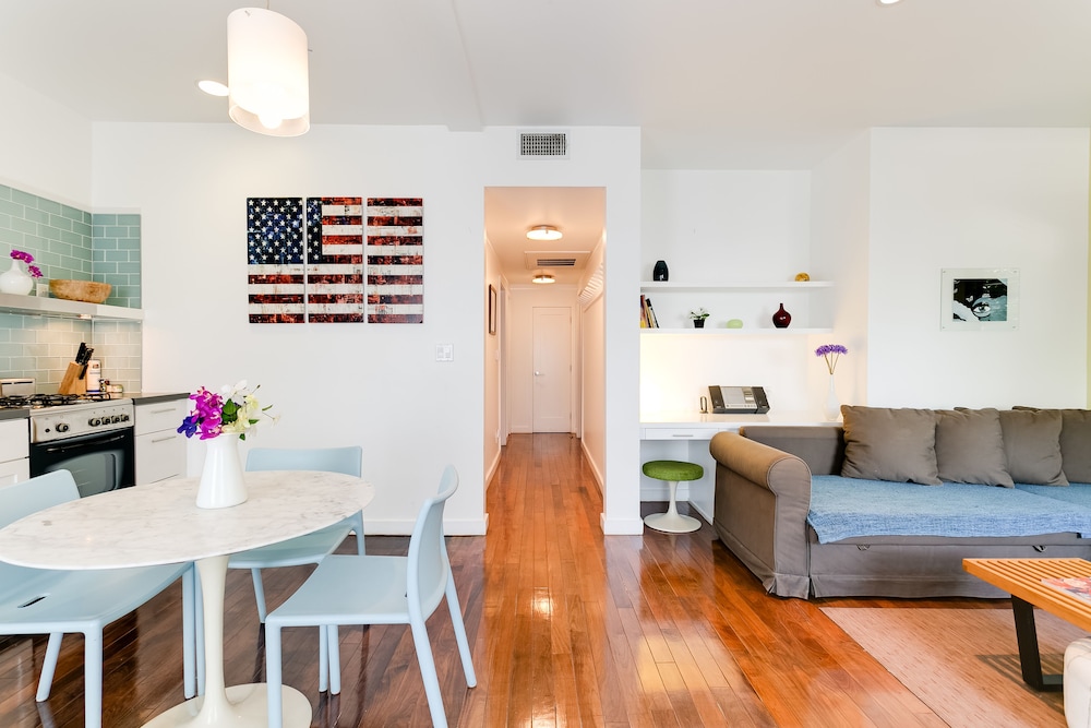 Superior Condo, 2 Bedrooms photo 3