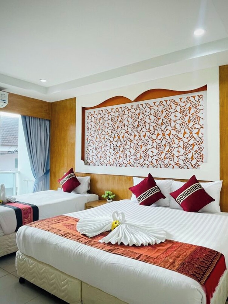 Triple Room, Balcony - Photo 12