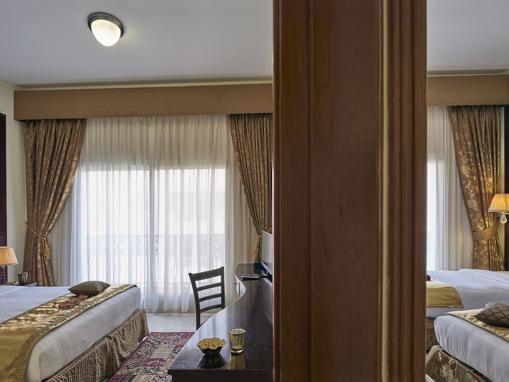 Suite, 2 Bedrooms photo 1