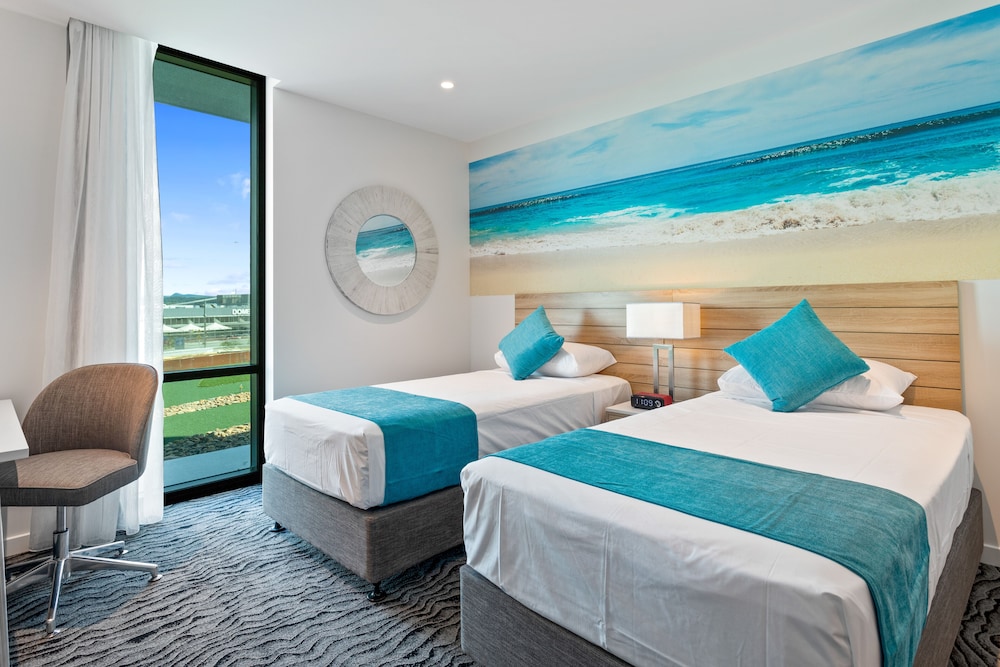 Deluxe Room, 2 Twin Beds - Photo 1