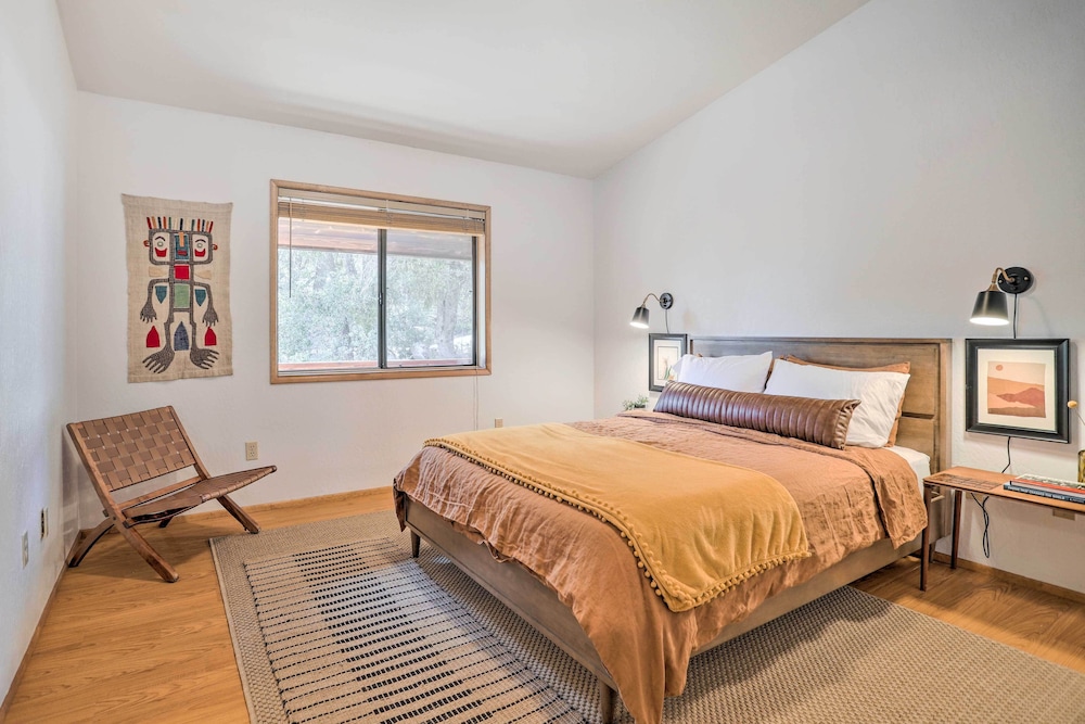 House (2 Bedrooms) photo 2