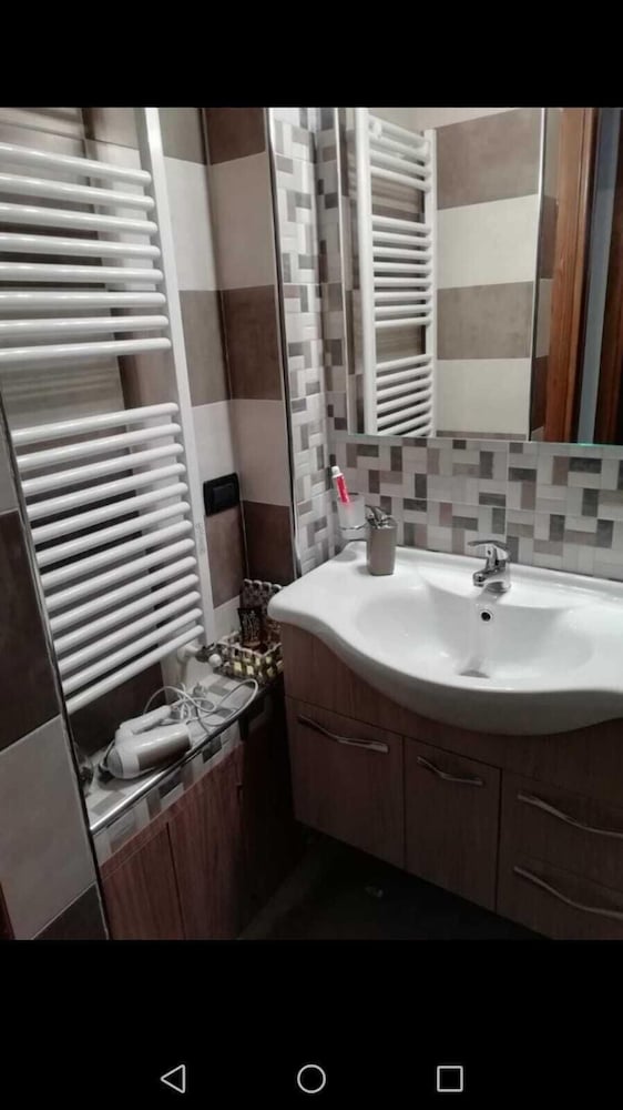Double Room, Shared Bathroom photo 3