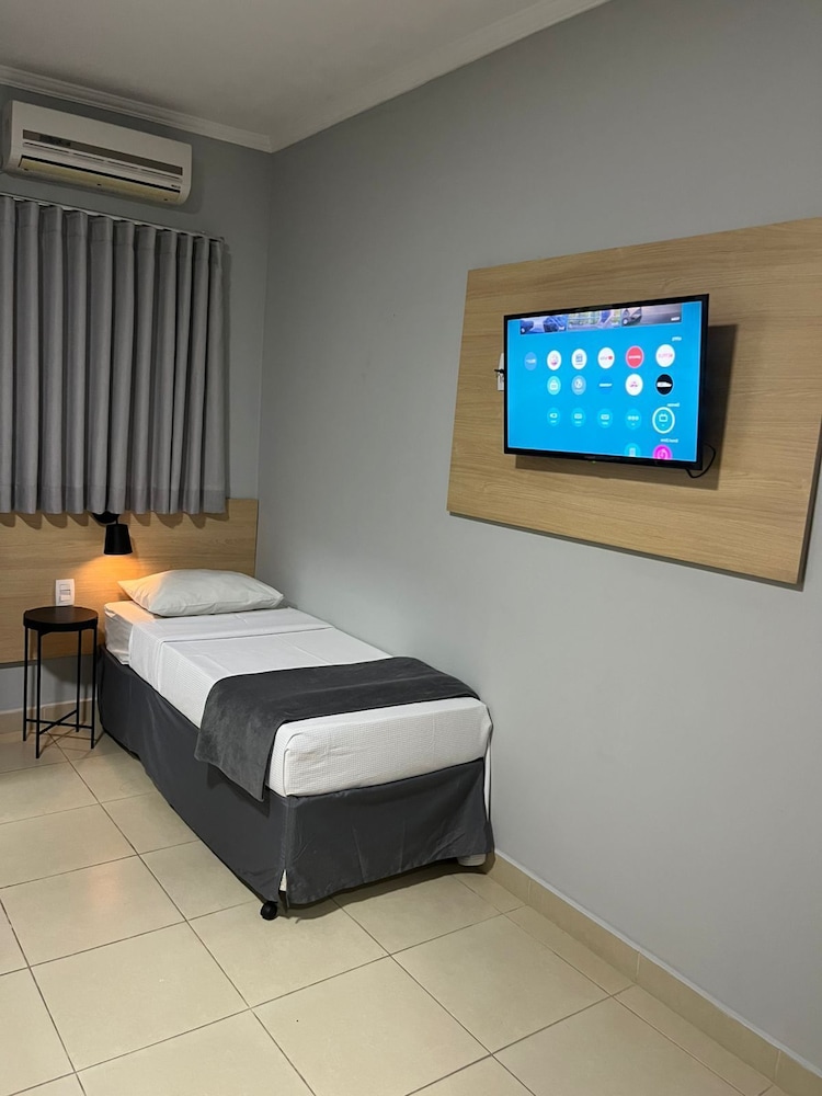 Deluxe Triple Room photo 1