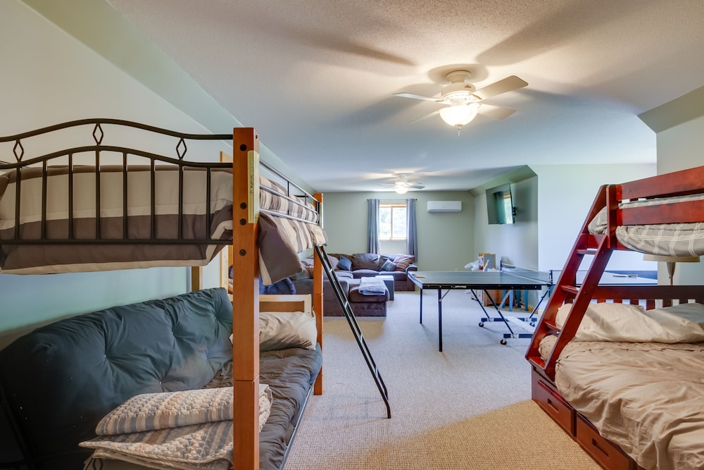 House (4 Bedrooms) photo 2