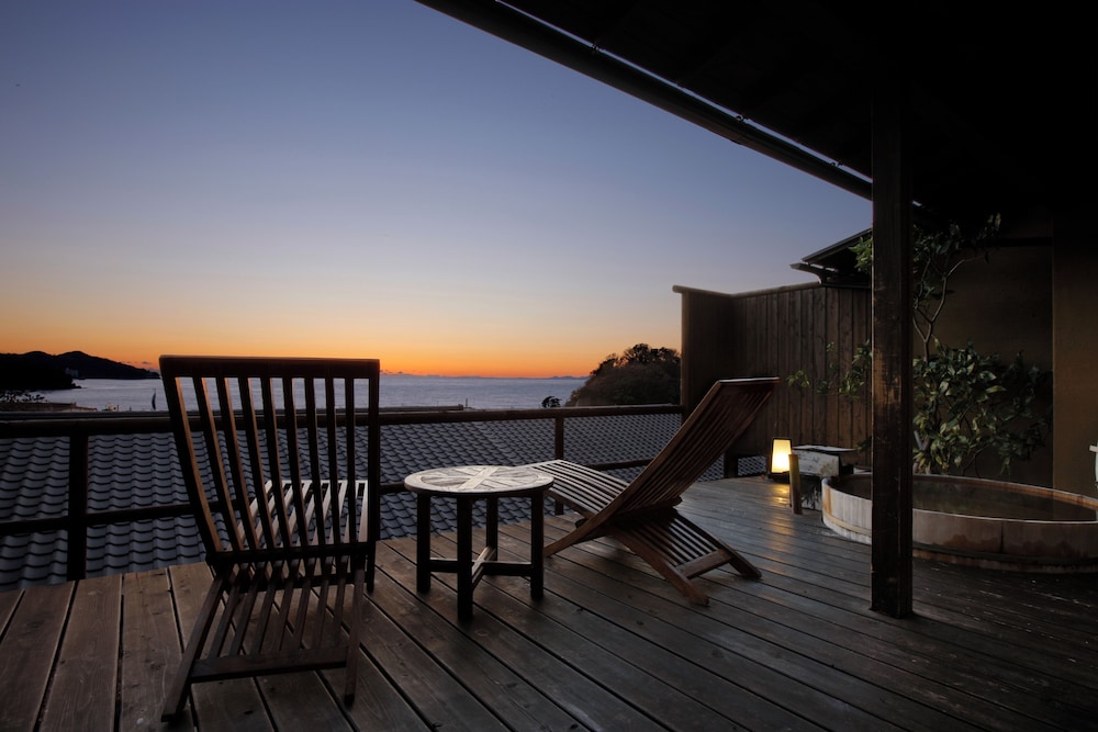 Japanese-Style Maisonette Room with Open-Air Hot Spring Bath [HOTARU], Non Smoking photo 1