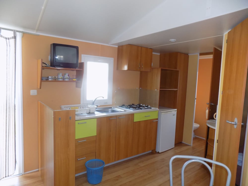 Bungalow, 2 Bedrooms photo 3