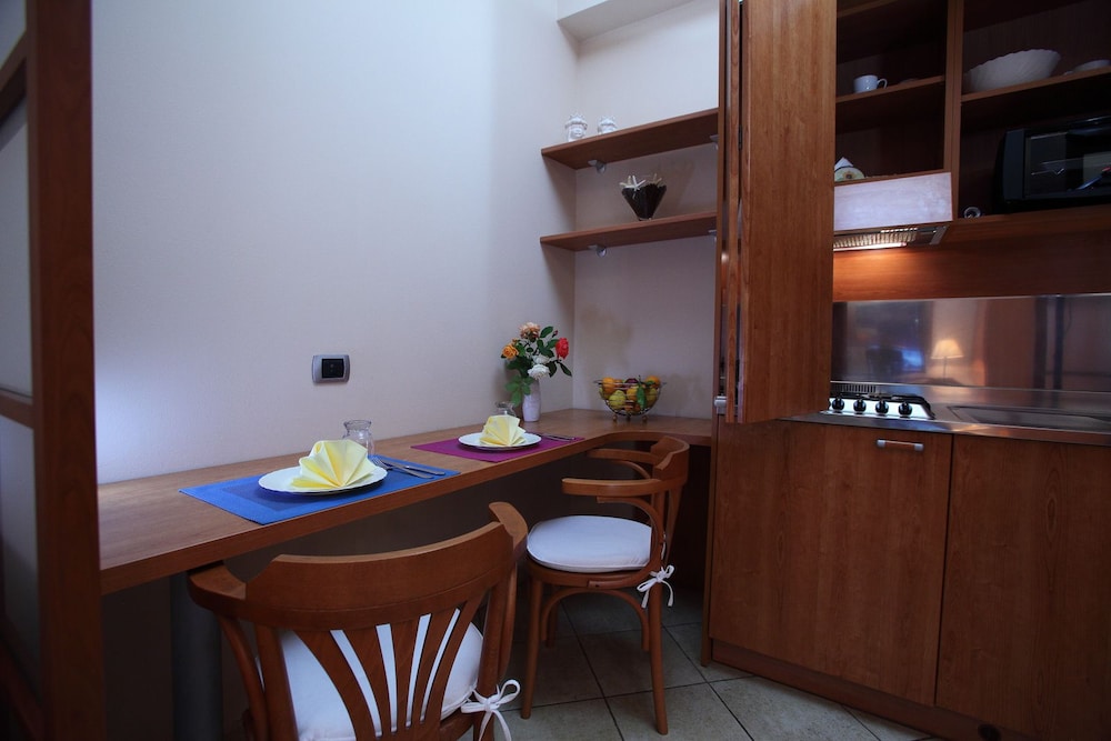 Apartment - Photo 4