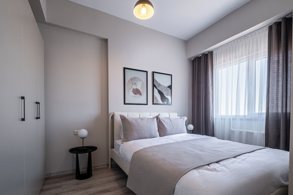 Basic Apartment