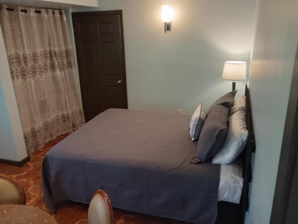 The River Suite (Two Queens Three Twins) Carriage House, photo 6