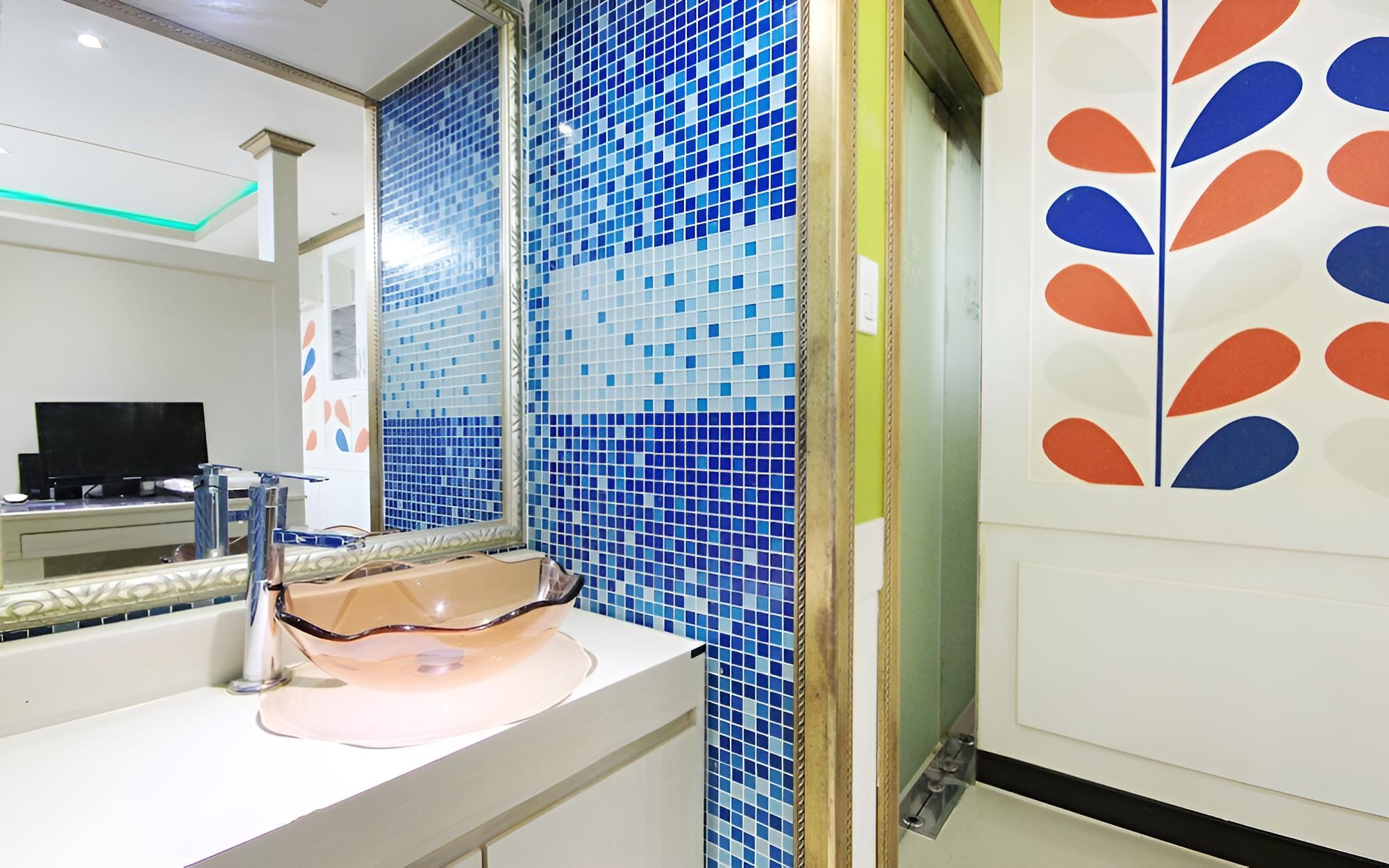 Room (Special Room)