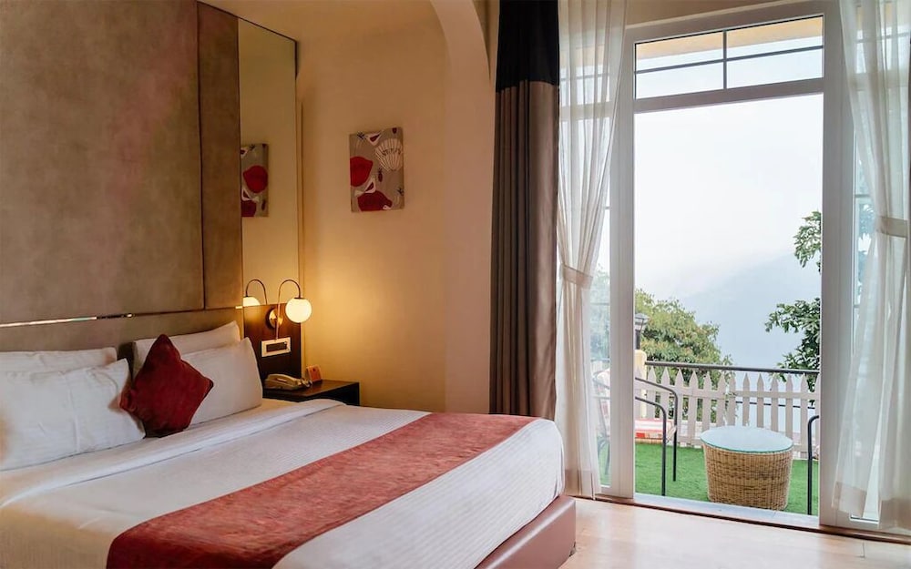Premium view Room with Lawn photo 1