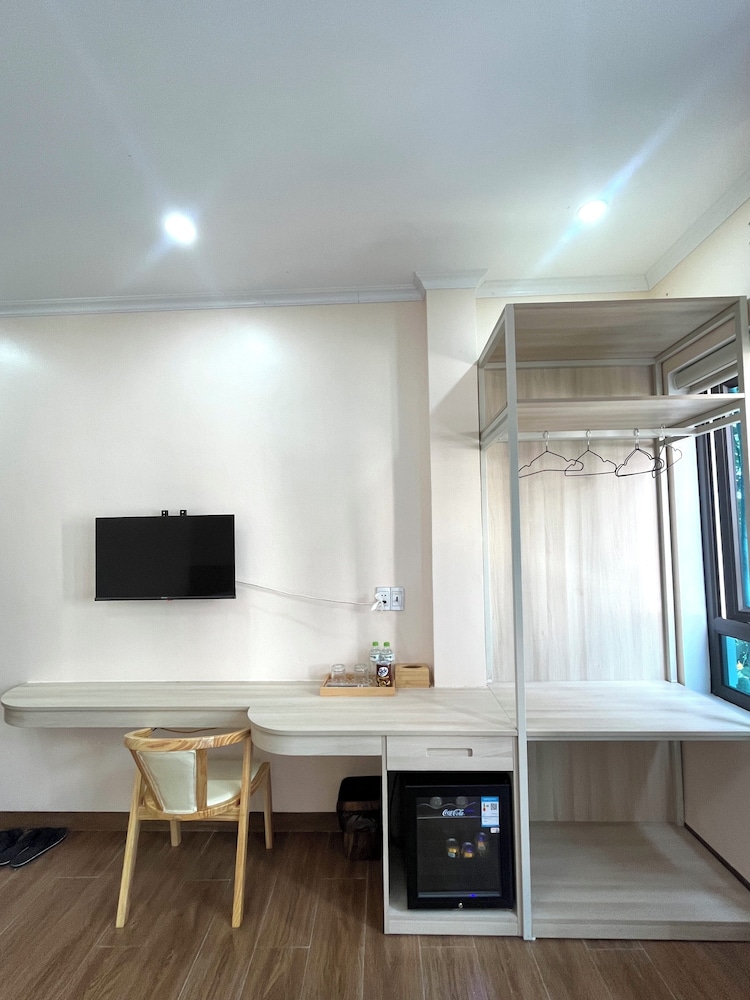 Luxury Double or Twin Room, City View photo 3