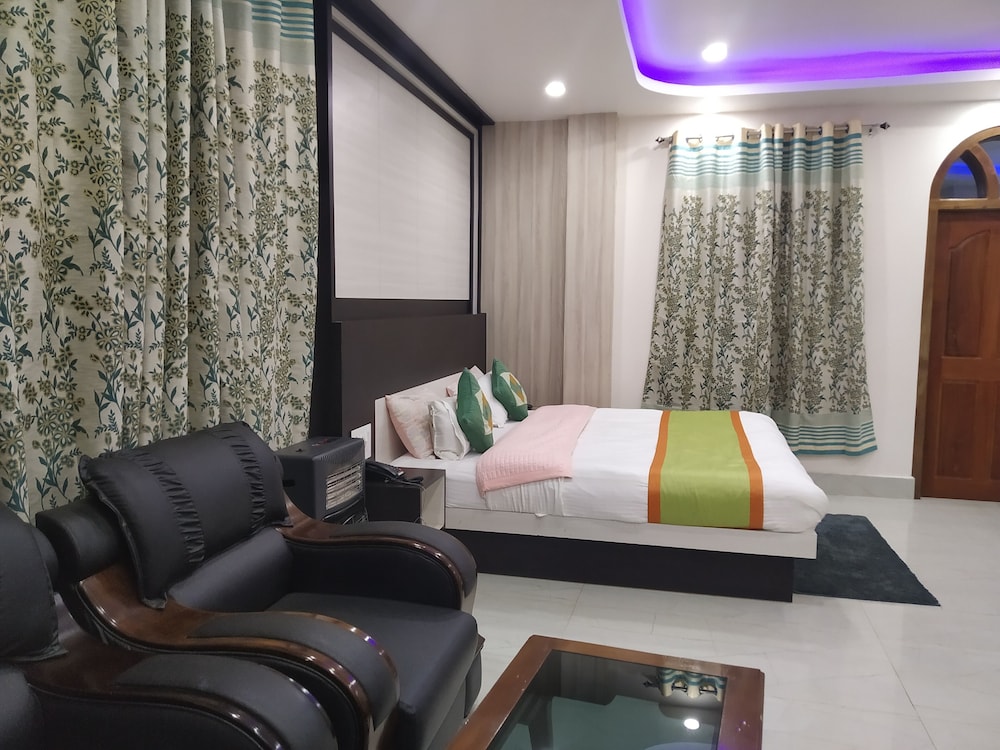 Executive Room - Photo 4