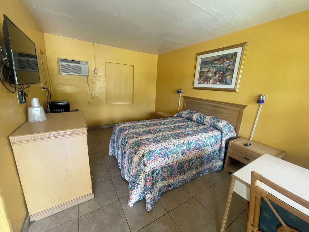 1 Double Bed Room Non Smoking photo 1