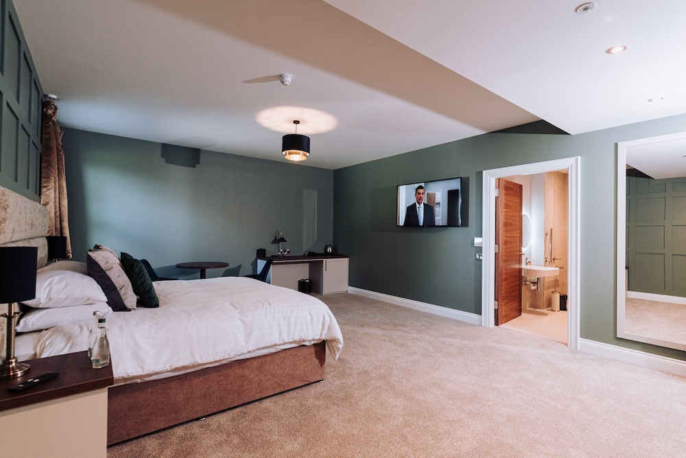 Executive Triple Room, Accessible, Ensuite - Photo 4